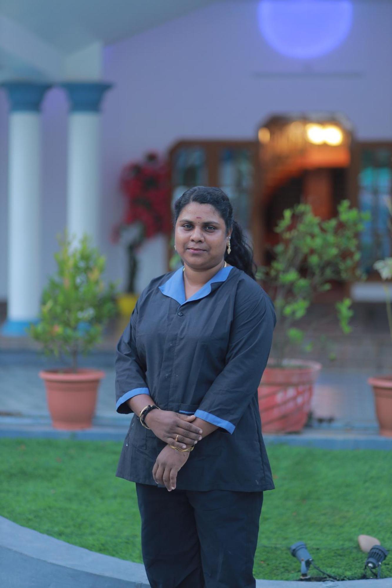 Gilead Holliday Hotel Tamarakulam Exterior photo